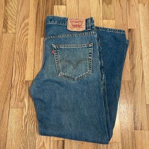 Men’s Levi’s 550 Relaxed fit light/medium wash